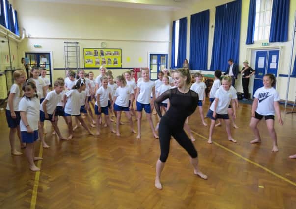 Former Pussycat Doll Kimberly Wyatt gave a dance class at Cullercoats Primary School.