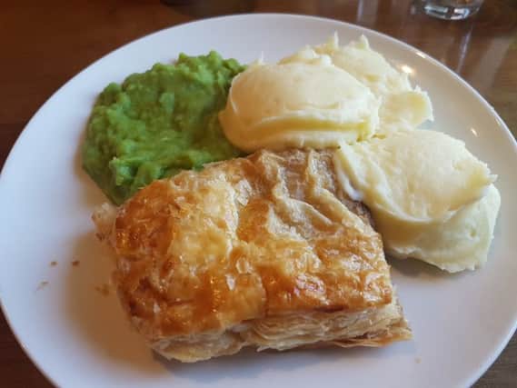 Valley Cottage Cafe - Mince pie, mashed potatoes and mushy peas.