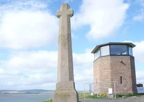 Lindisfarne war memorial