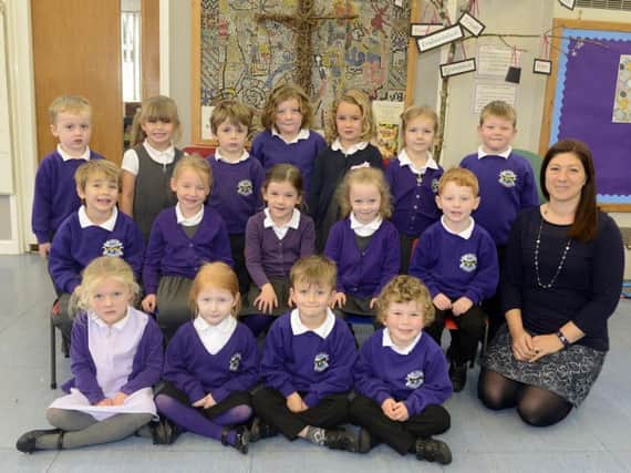 Sophea Pounder with the reception class pupils at Felton. Picture by Jane Coltman