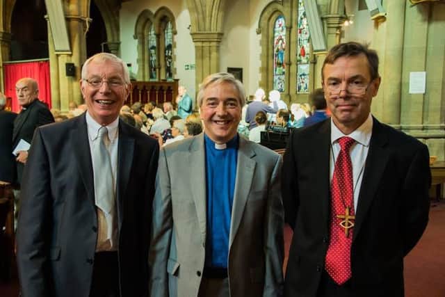 The Induction of Rev David Herbert as Moderator of Northern Synod took place last week at St James URC in Newcastle.
L-R  Rev Peter Rand, Rev David Herbert. Mr Alan Yates ( Moderator of General Assembly)